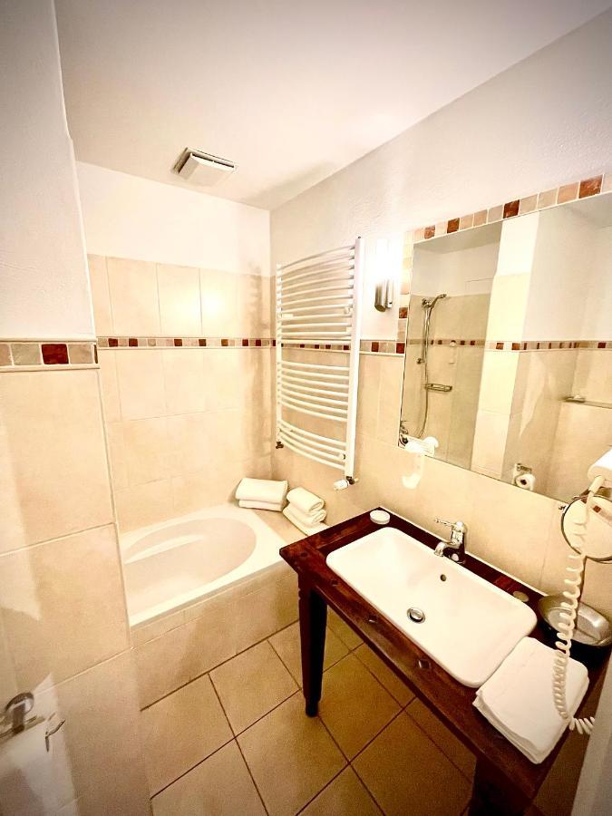 Hotel Zur Roemerbruecke Neuwied Luaran gambar